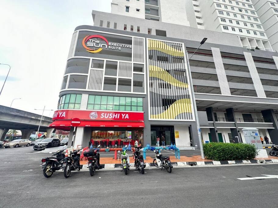 Thesun #Bayanlepas#Queensbaymall#Pisa#Usm Bayan Lepas Exterior photo